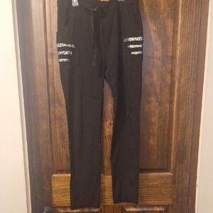 Elegant Black Women's Cropped Pants with Silver Details